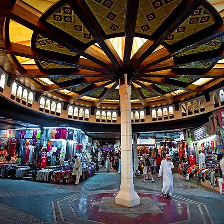 Al Hadow Hotel Muscat Eksteriør billede